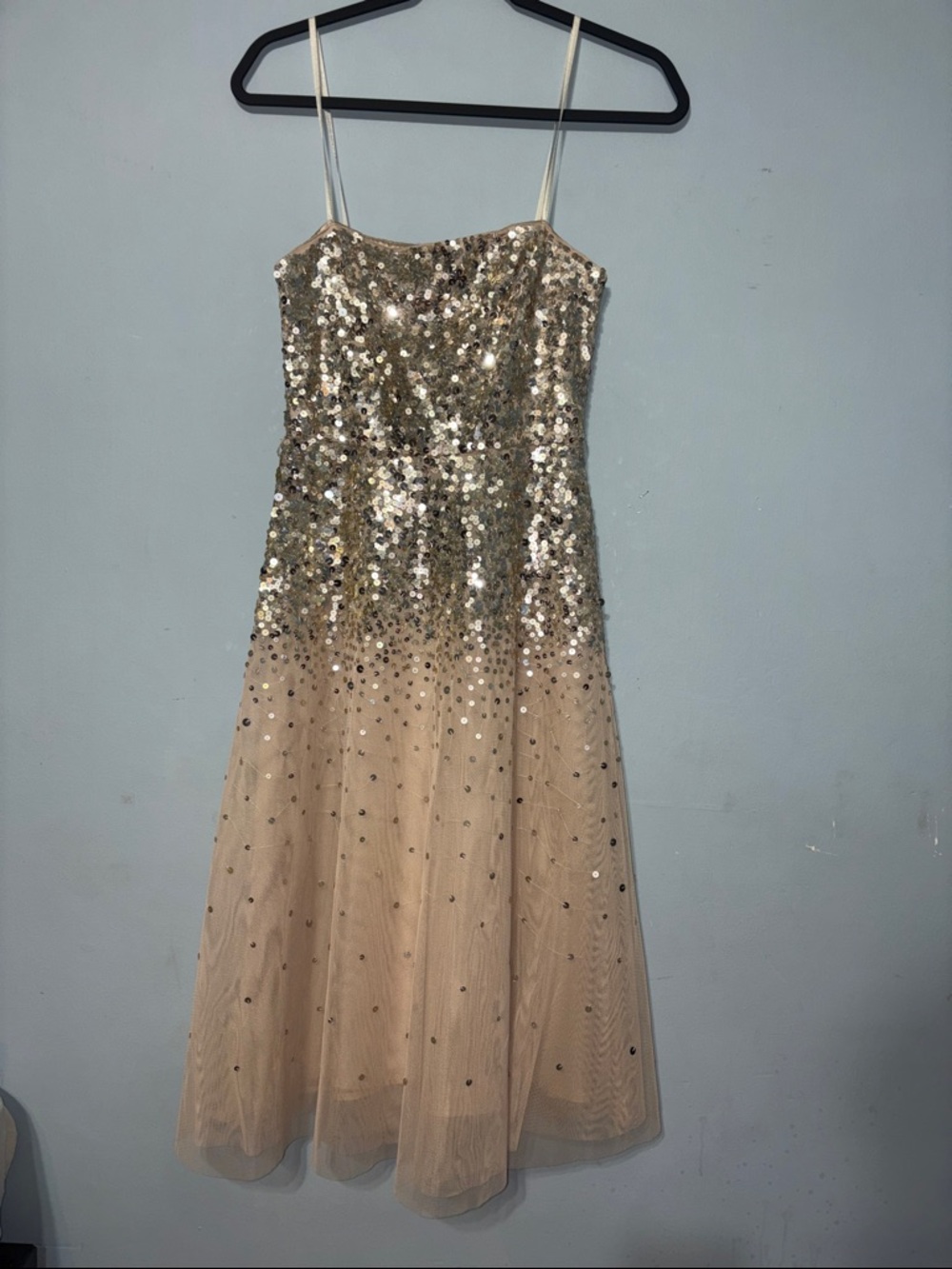 BCBGMaxAzria size 0 Champagne Sequin Bodice Tulle Midi glam fancy event Dress